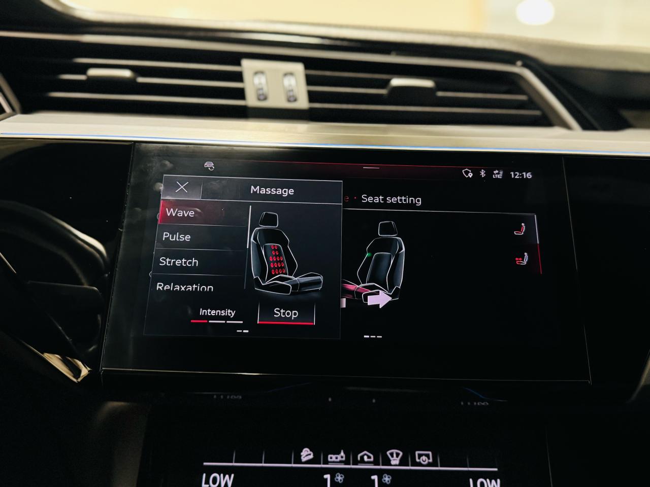 2019 Audi E-Tron Prestige quattro - Photo #20