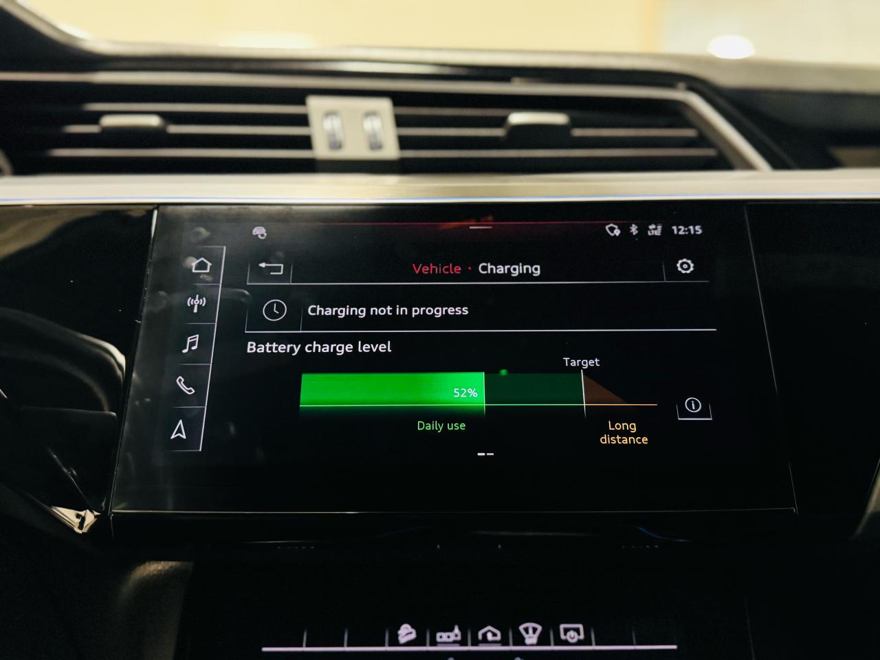 2019 Audi E-Tron Prestige quattro - Photo #18
