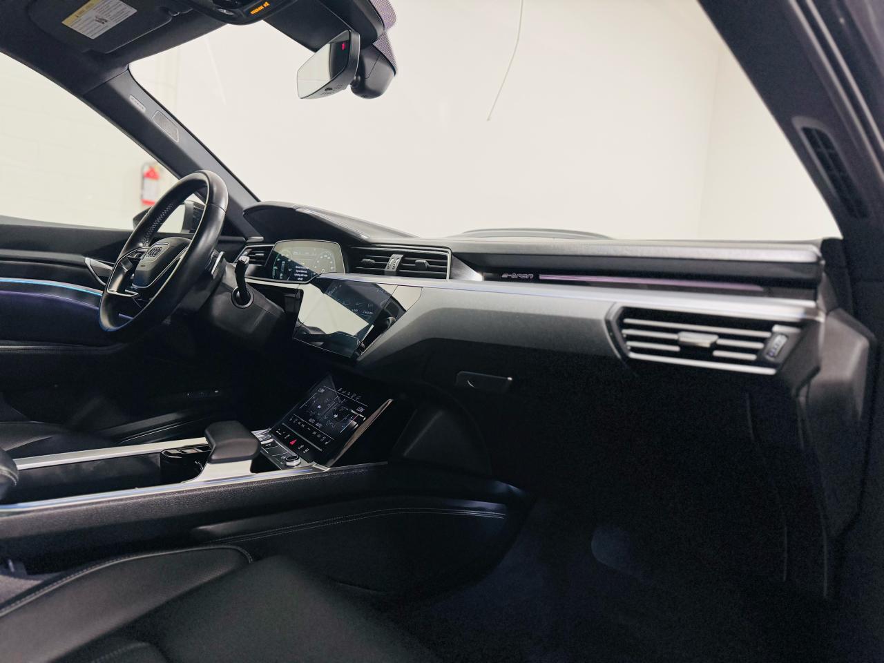 2019 Audi E-Tron Prestige quattro - Photo #28
