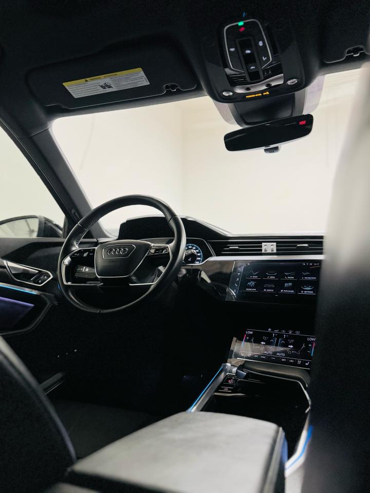 2019 Audi E-Tron Prestige quattro - Photo #24