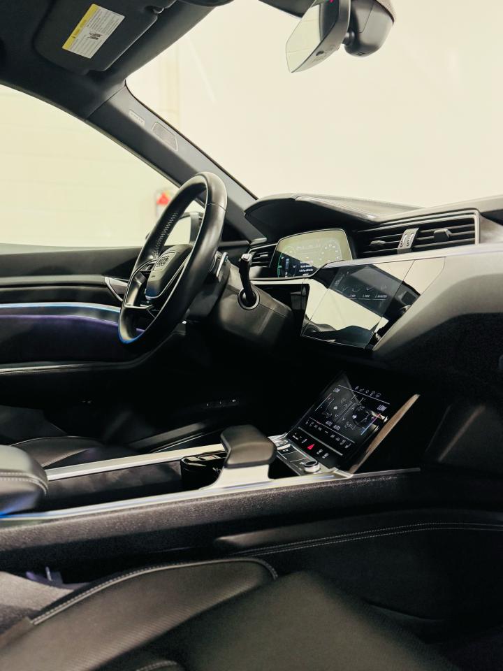 2019 Audi E-Tron Prestige quattro - Photo #27
