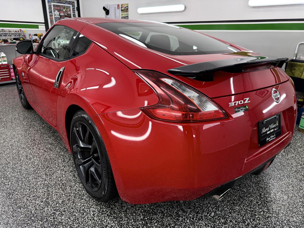 2019 Nissan 370Z  - Photo #4