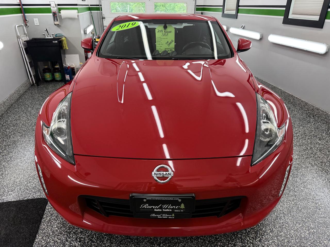 2019 Nissan 370Z  - Photo #2