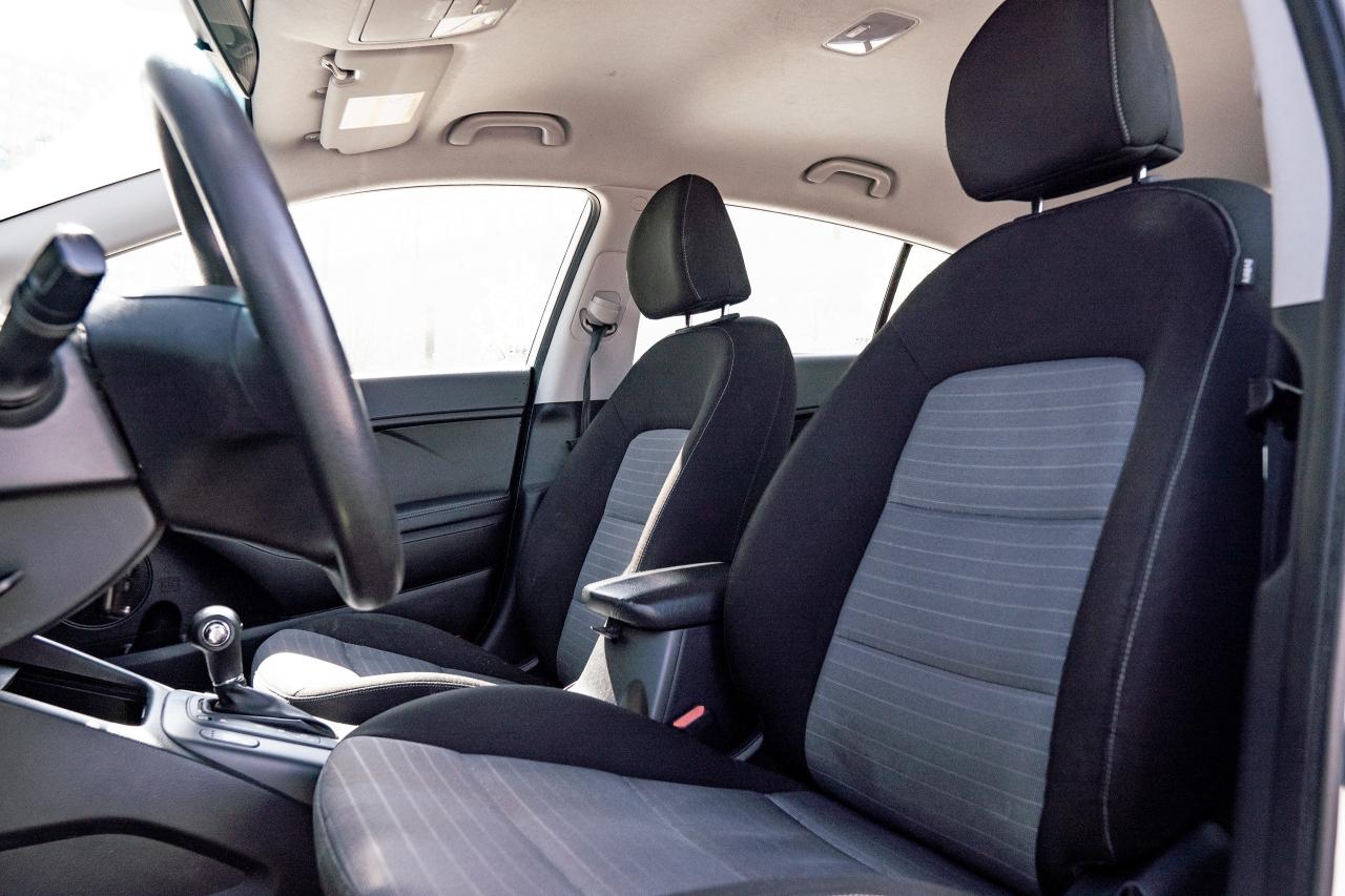 2016 Kia Forte5 LX+ - Photo #8