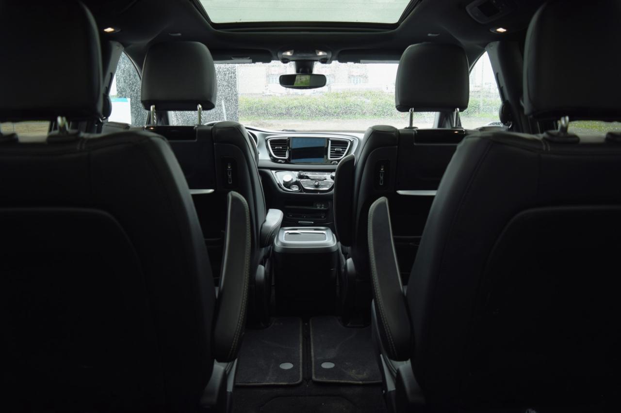 2019 Chrysler Pacifica Touring-L Plus - Photo #15