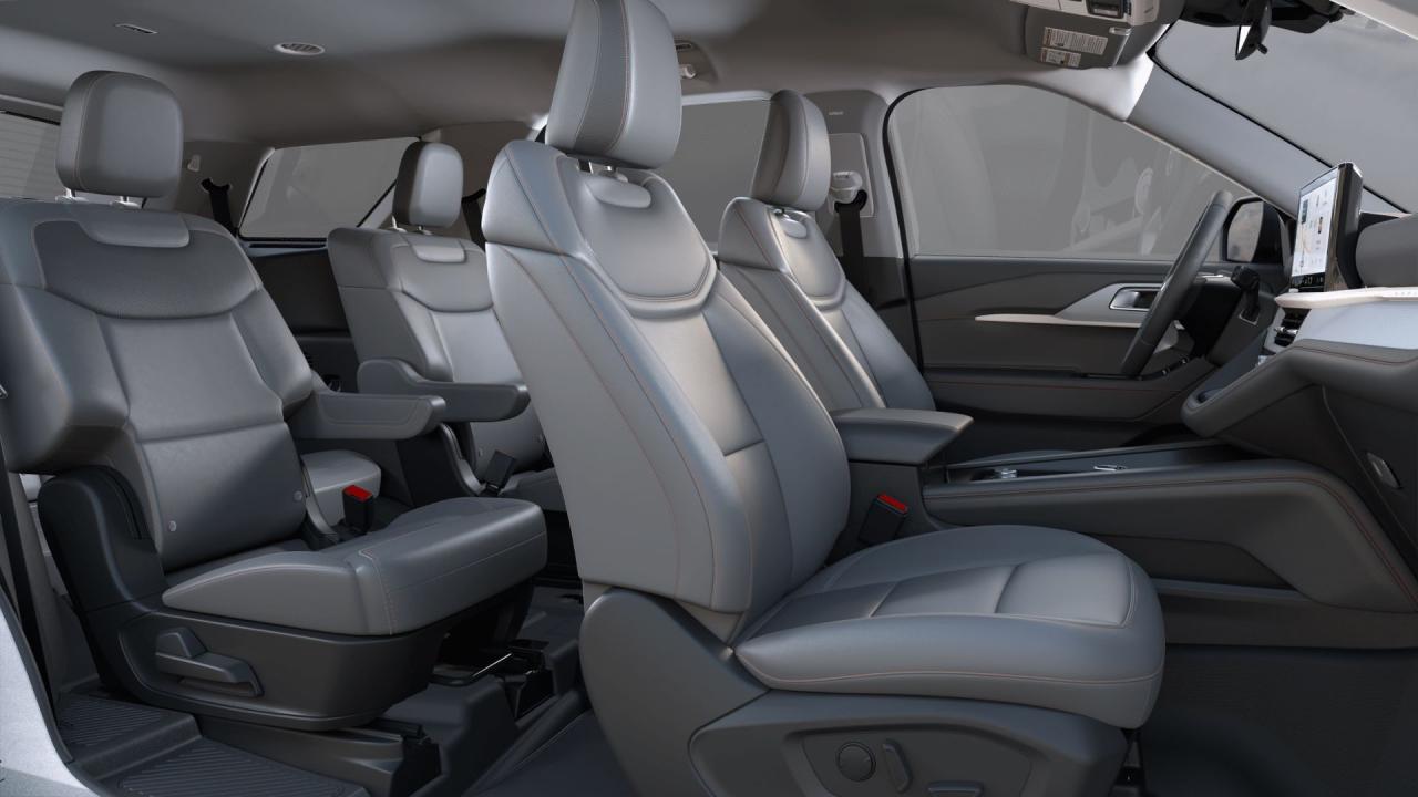 2025 Ford Explorer ACTIVE 4WD Photo5
