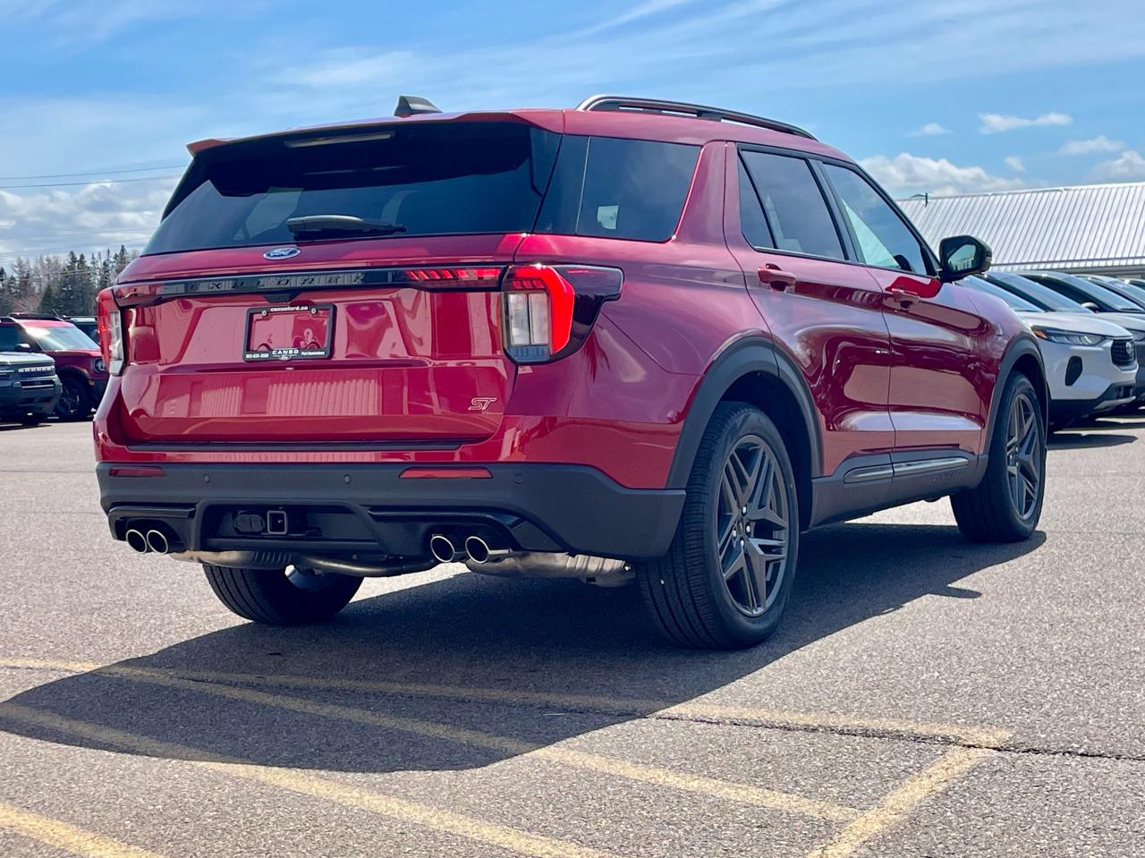 2025 Ford Explorer ST 4WD Photo4