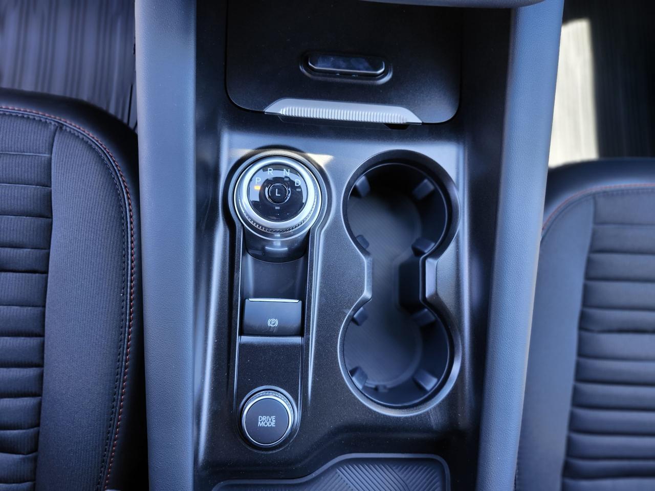 2025 Ford Explorer ST-LINE 4WD Photo5
