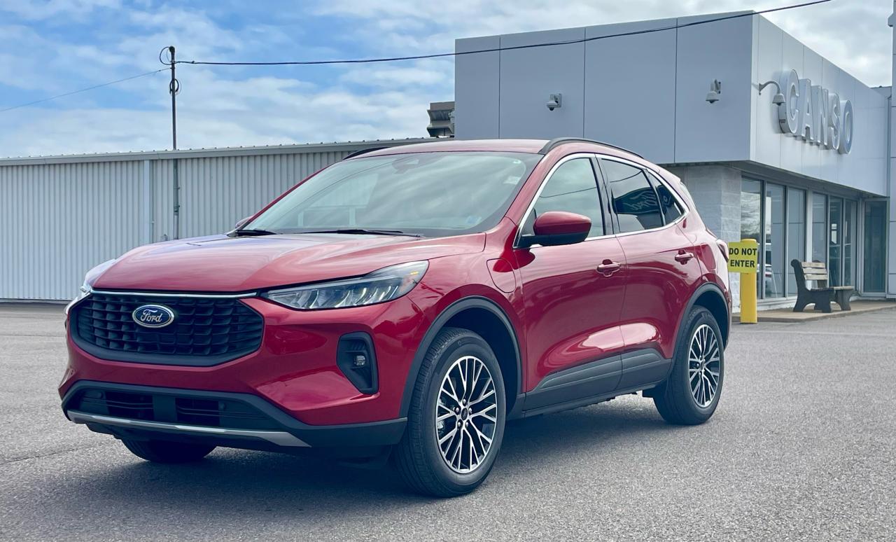 2025 Ford Escape PHEV FWD Photo5