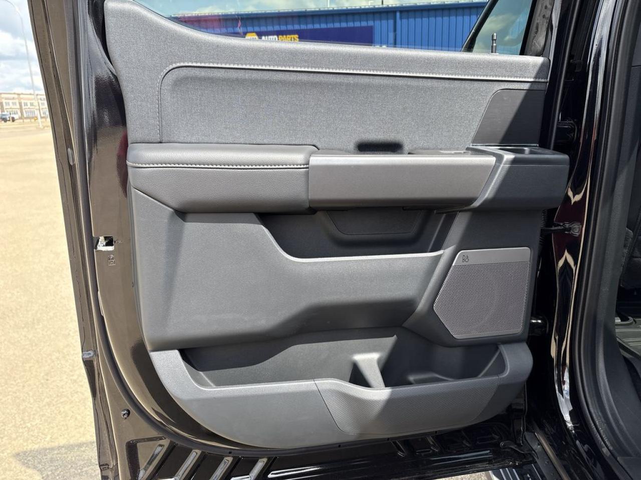 2025 Ford F-150 LARIAT 5.5' Box 501A Photo5