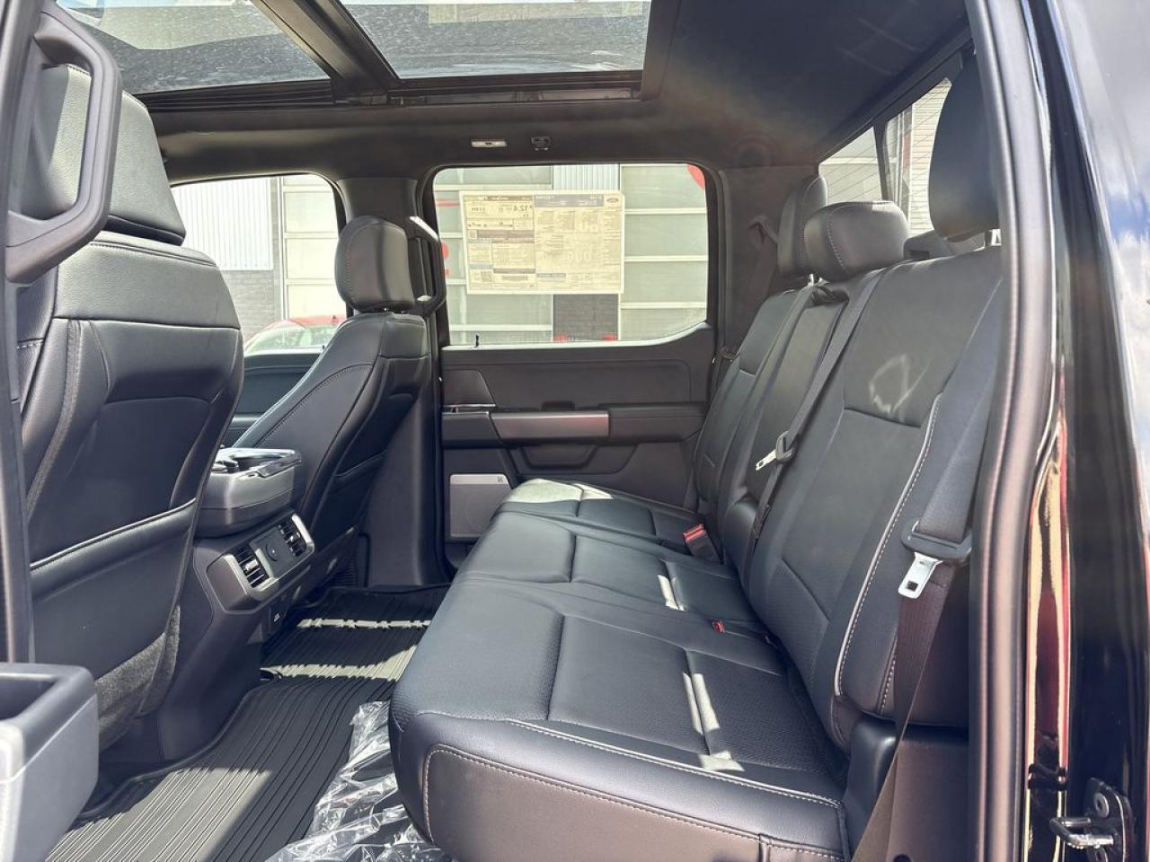 2025 Ford F-150 LARIAT 5.5' Box 501A Photo5
