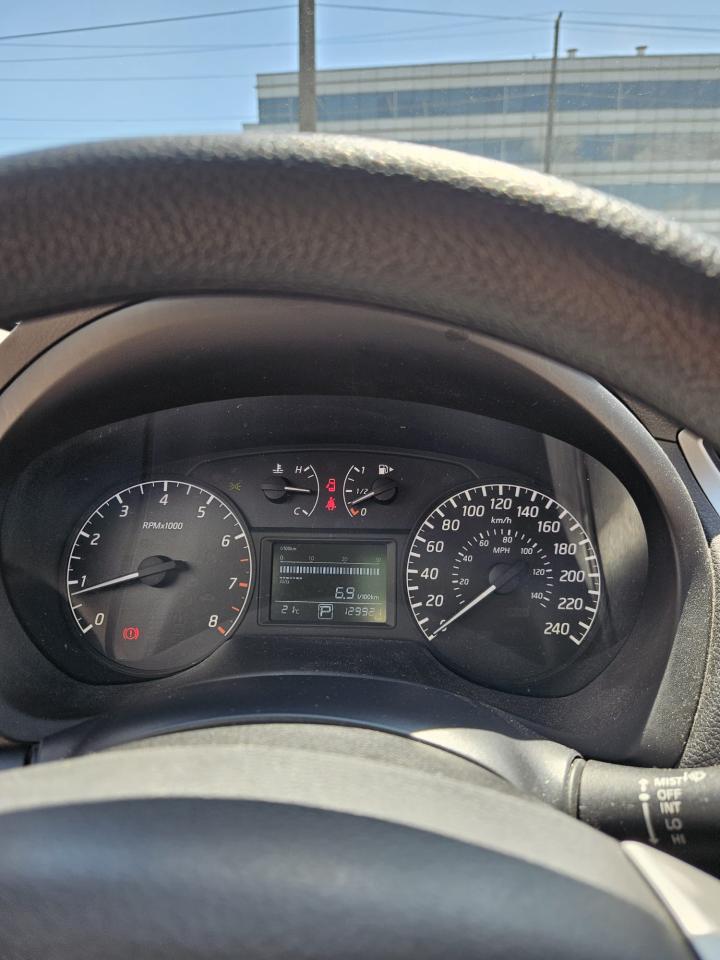 2014 Nissan Sentra S - Photo #23