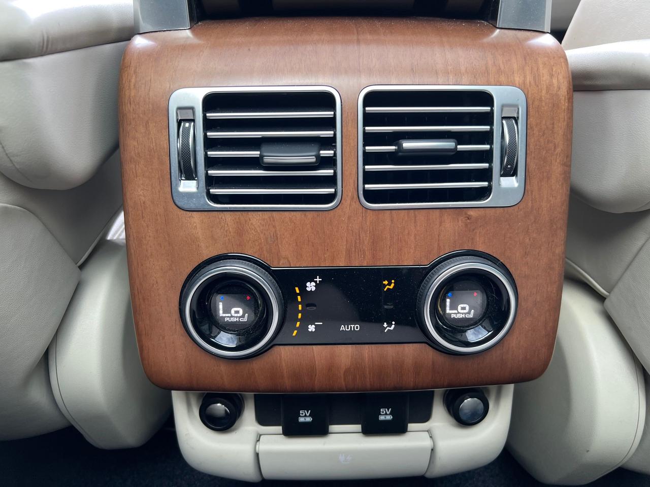 2018 Land Rover Range Rover Autobiography - Photo #25