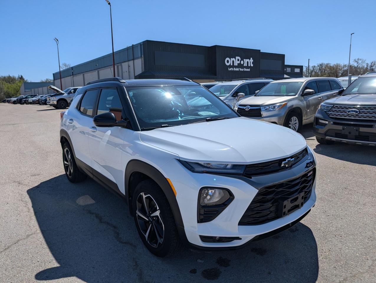 2021 Chevrolet TrailBlazer RS - Photo #2