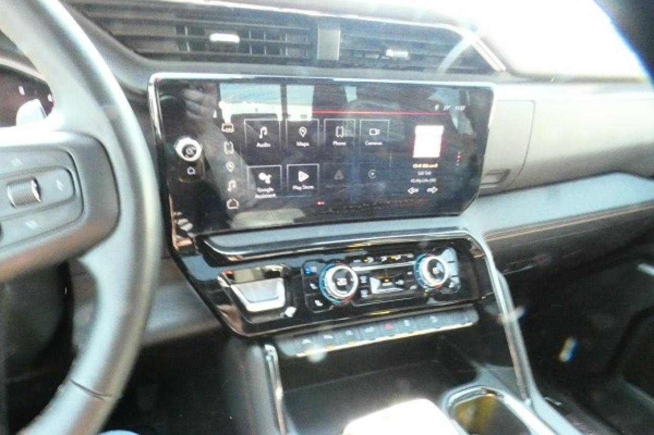 2024 GMC Sierra 1500 AT4 DURA DSL w/H&C L, S/R, NAV, RVM+BUC, HUD - Photo #15