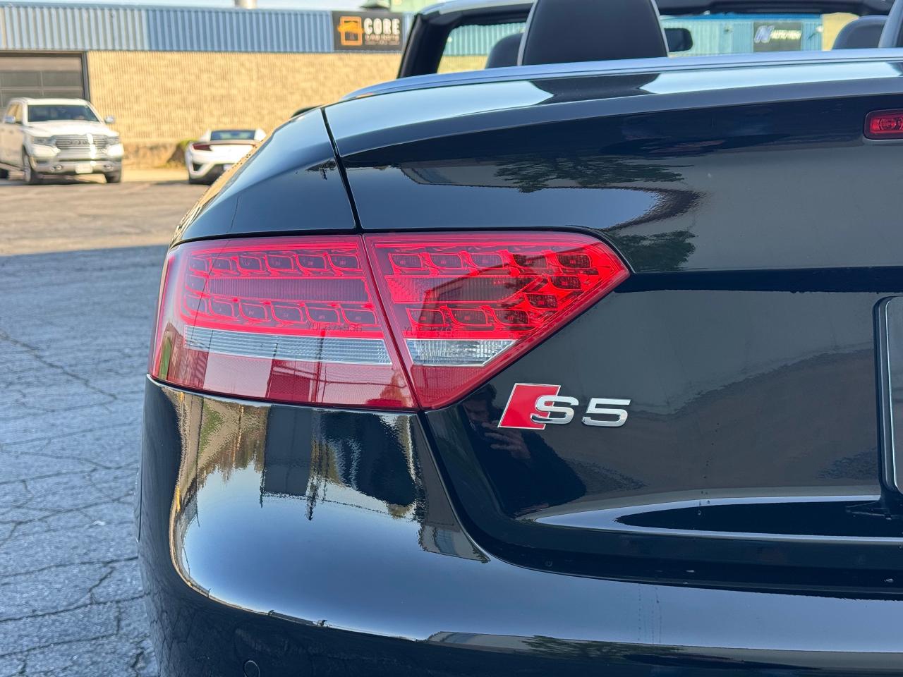 2010 Audi S5 Cabriolet Premium Plus **CLEAN CARFAX** - Photo #18