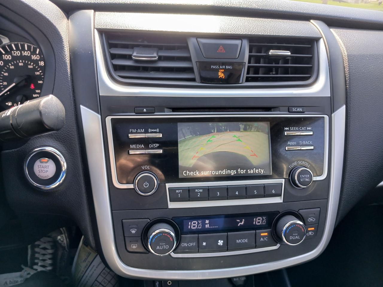 2016 Nissan Altima 2.5 SV - Photo #11