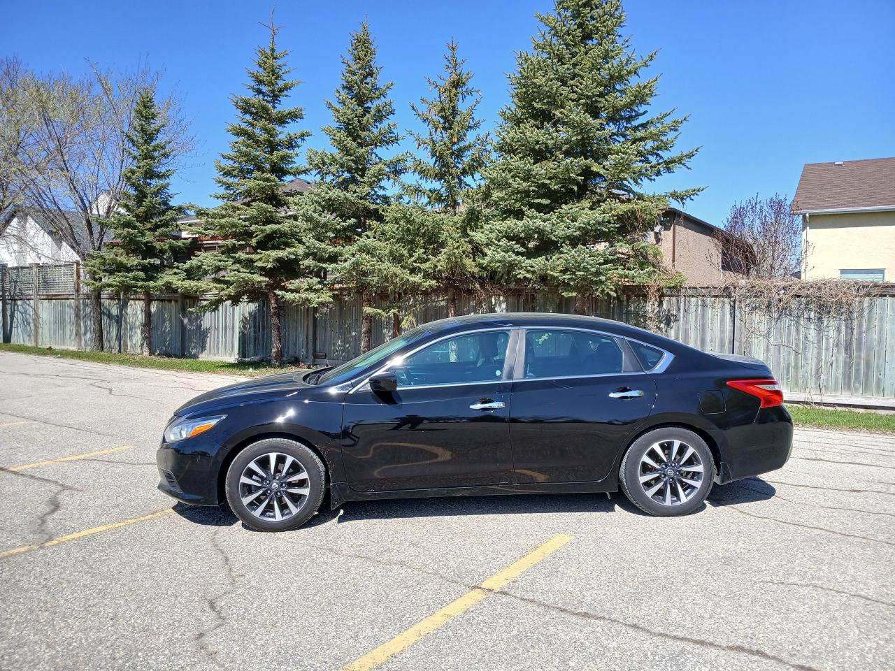2016 Nissan Altima 2.5 SV - Photo #7