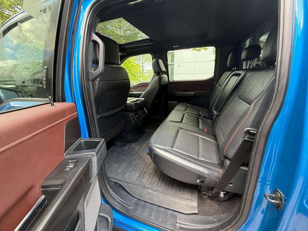 2021 Ford F-150 Lariat - Photo #5