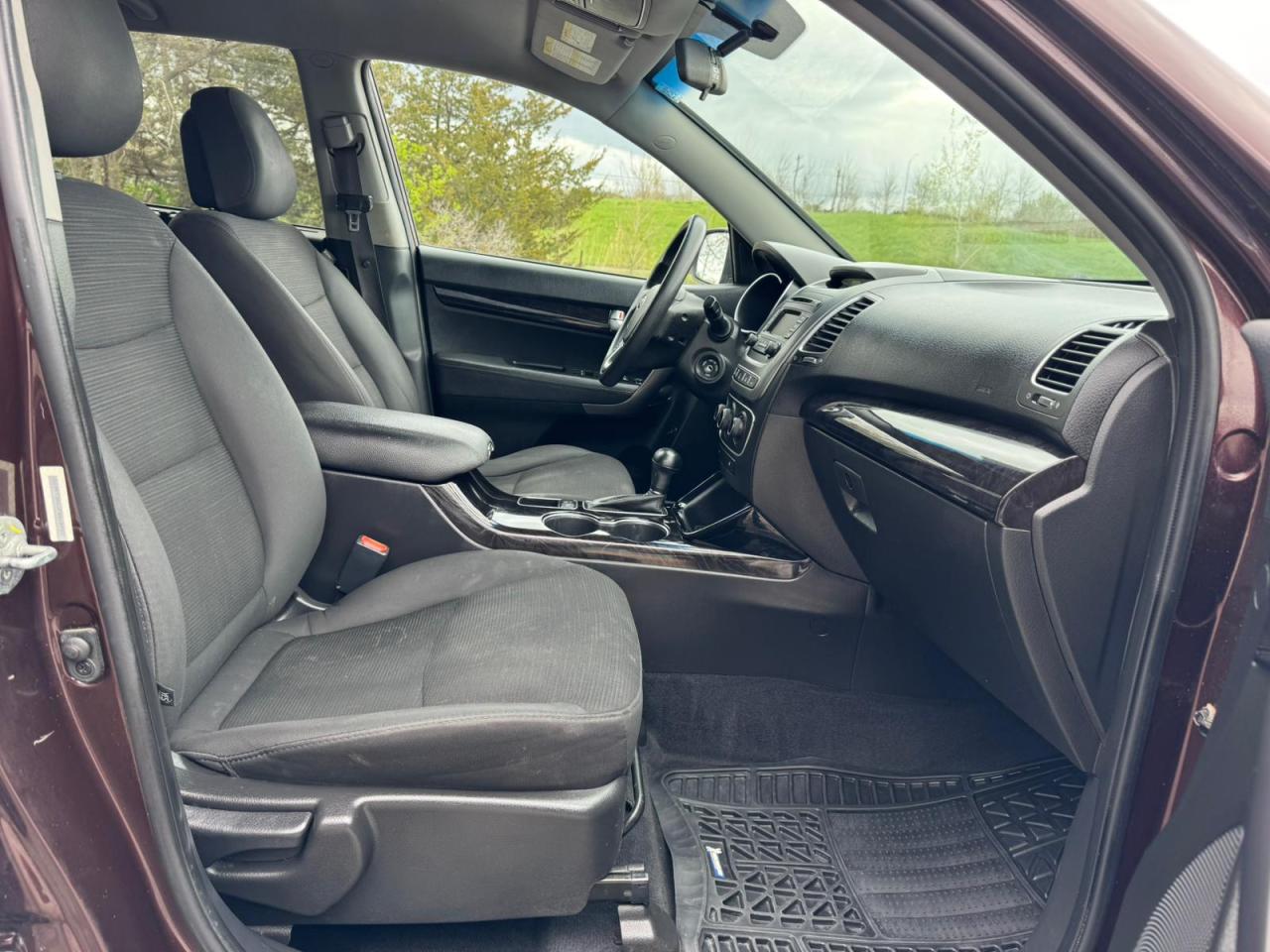 2015 Kia Sorento LX | SERVICE RECORDS | HTD SEATS | BLUETOOTH | Photo27