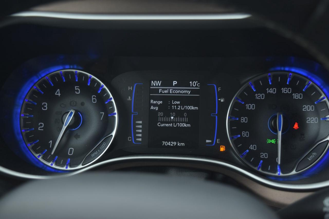 2022 Dodge Grand Caravan SXT - Photo #13