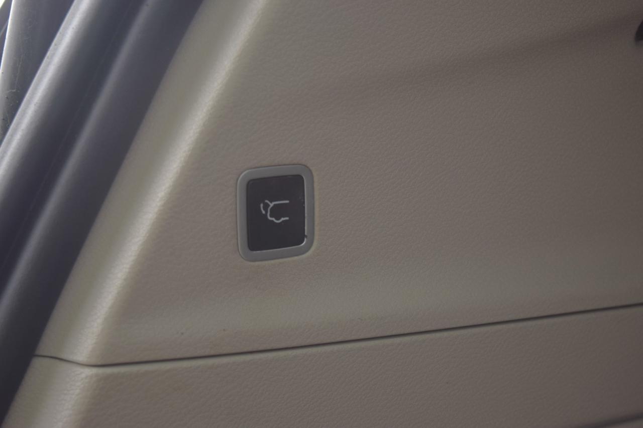 2022 Dodge Grand Caravan SXT - Photo #7