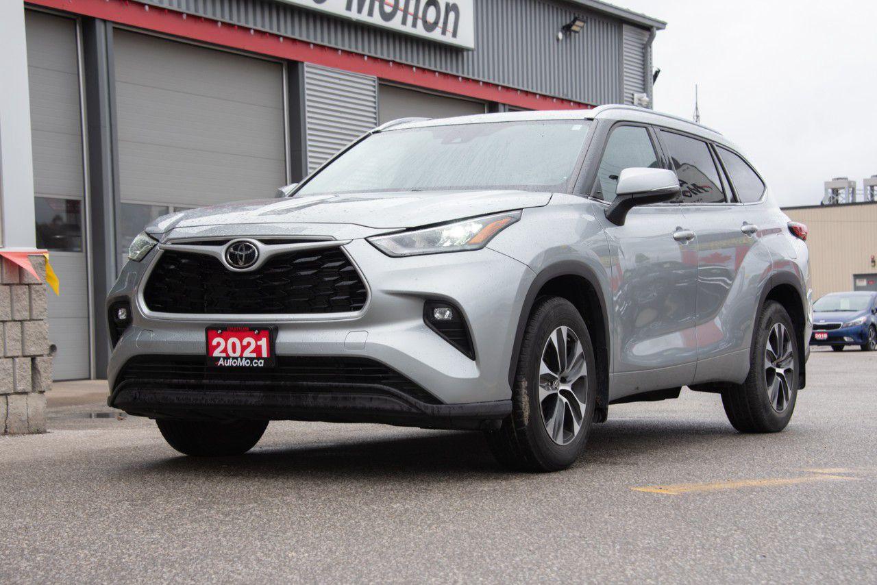 Used 2021 Toyota Highlander  for sale in Chatham, ON