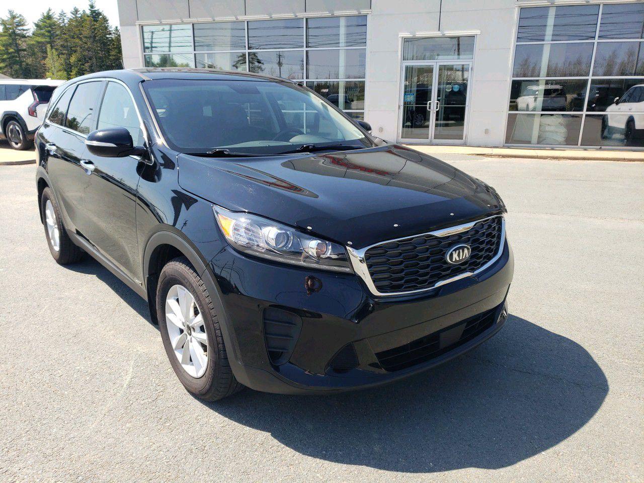 Used 2020 Kia Sorento 2.4L LX+ LX plus. Super clean. Off Lease! for sale in Hebbville, NS