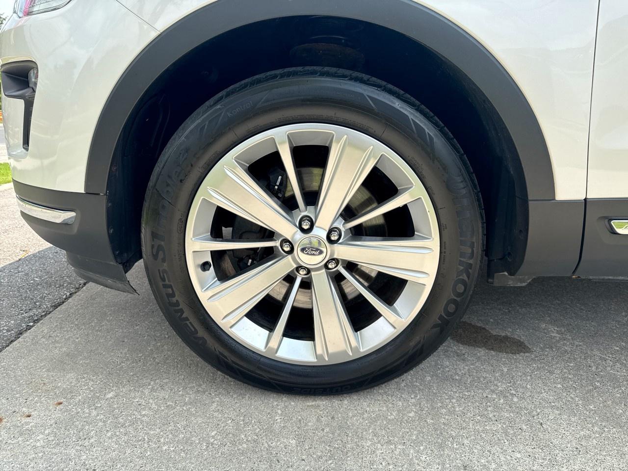 Used 2019 Ford Explorer Limited 4WD for sale in Newmarket, ON
