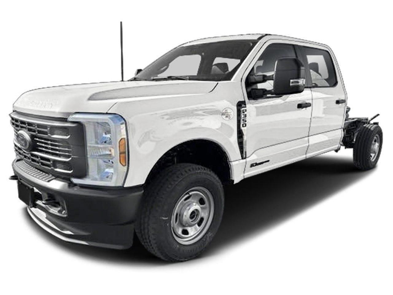 New 2025 Ford F-350 Chassis XLT for sale in Pincher Creek, AB