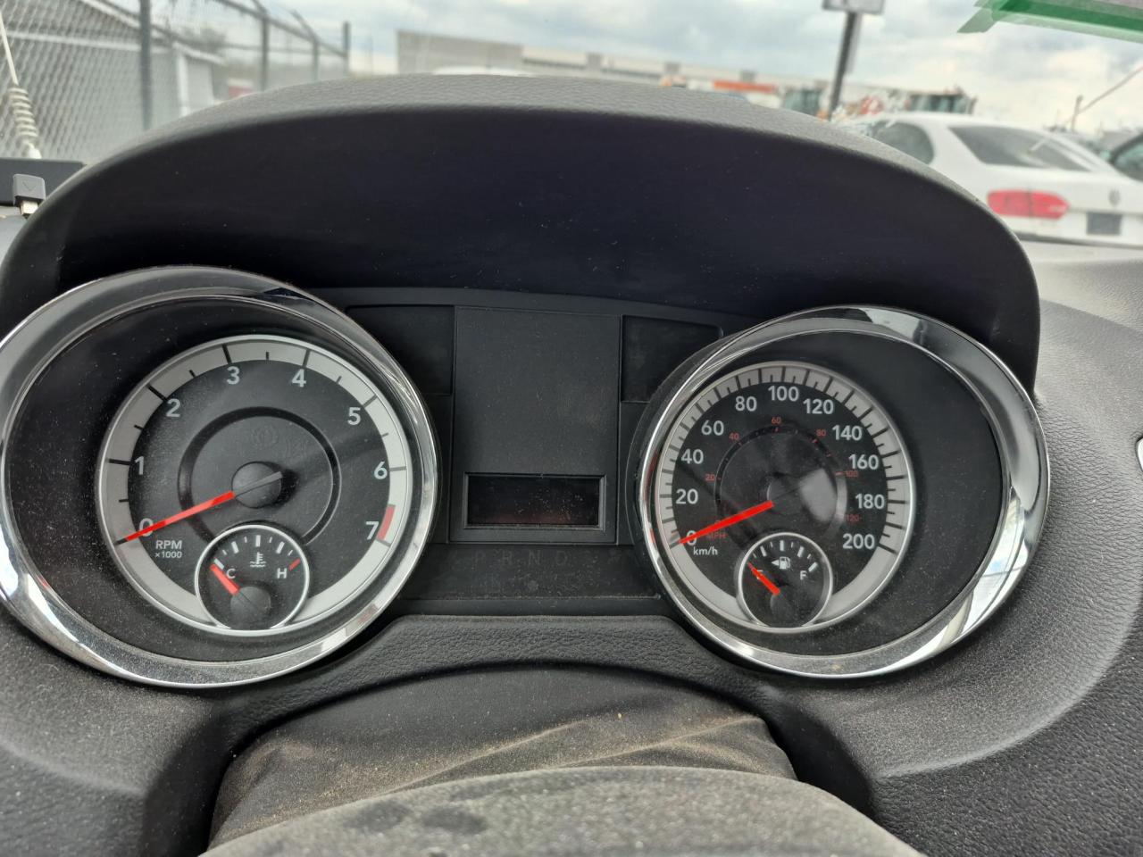 2016 Dodge Grand Caravan SE - Photo #9