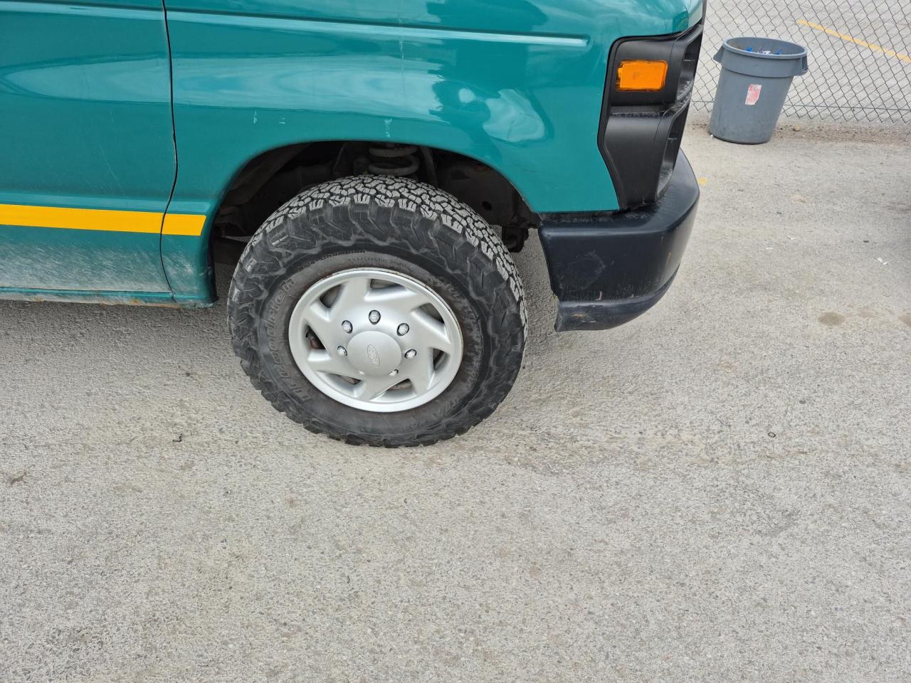 2011 Ford E-250 Econoline - Photo #14