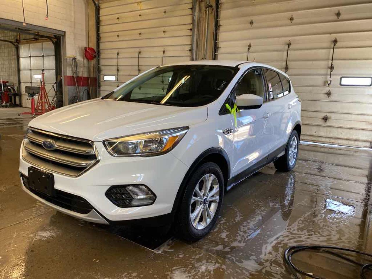 2017 Ford Escape SE - Photo #1