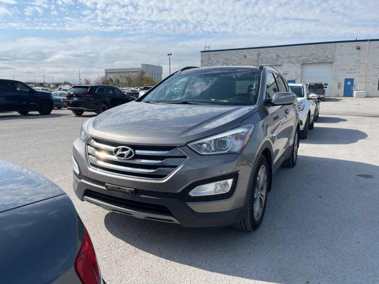 2014 Hyundai Santa Fe SPORT - Photo #2