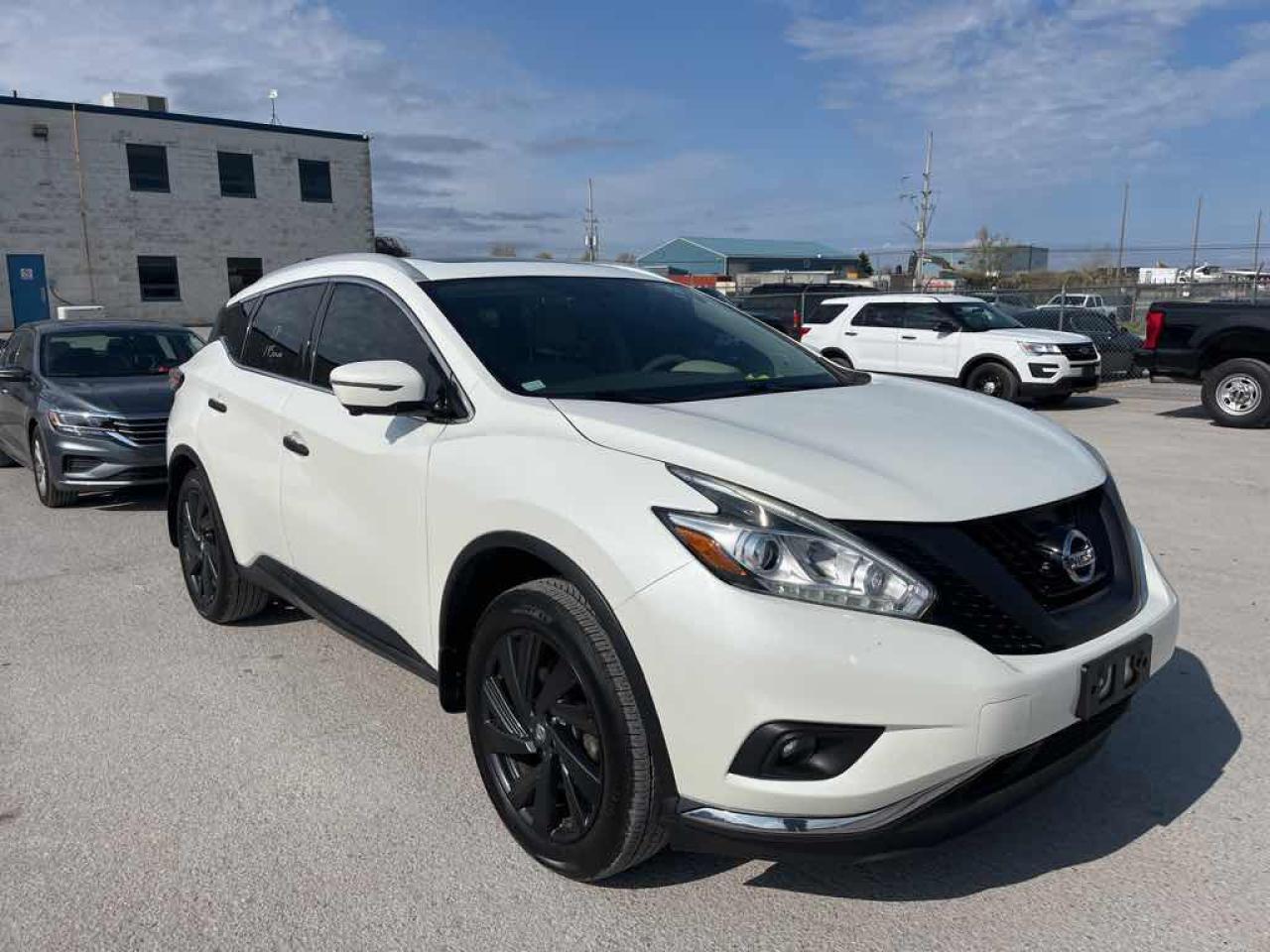 2017 Nissan Murano  - Photo #3