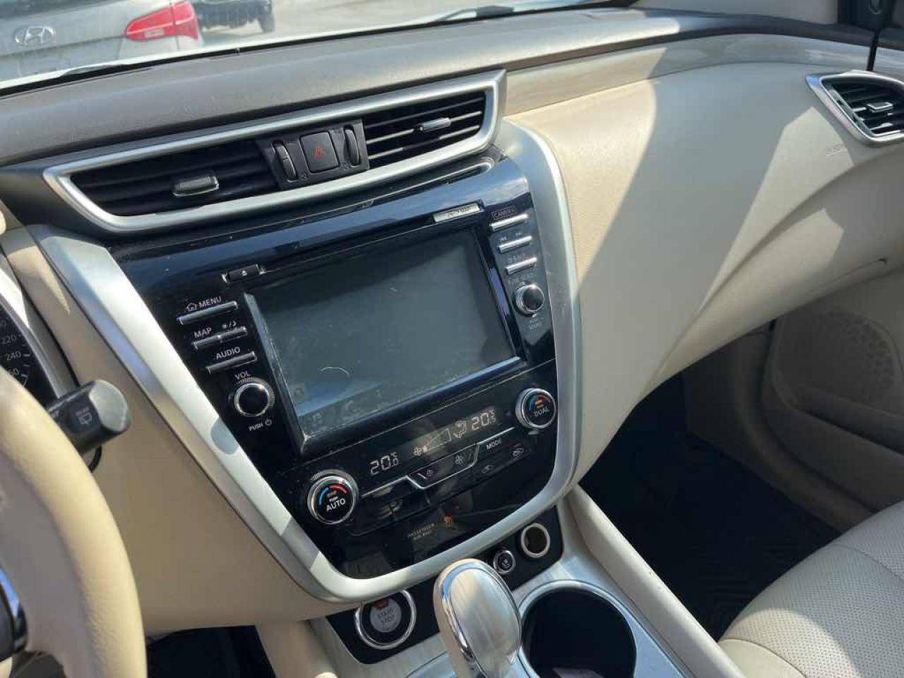 2017 Nissan Murano  - Photo #10