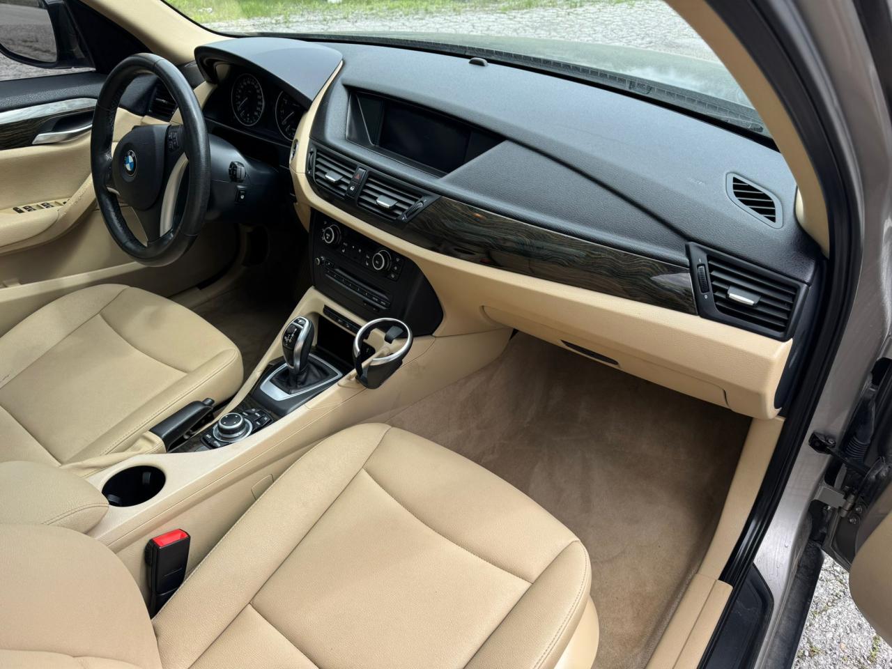 2012 BMW X1 XDRIVE28I | NAV | LEATHER | PANO | HTD STEERING | Photo23