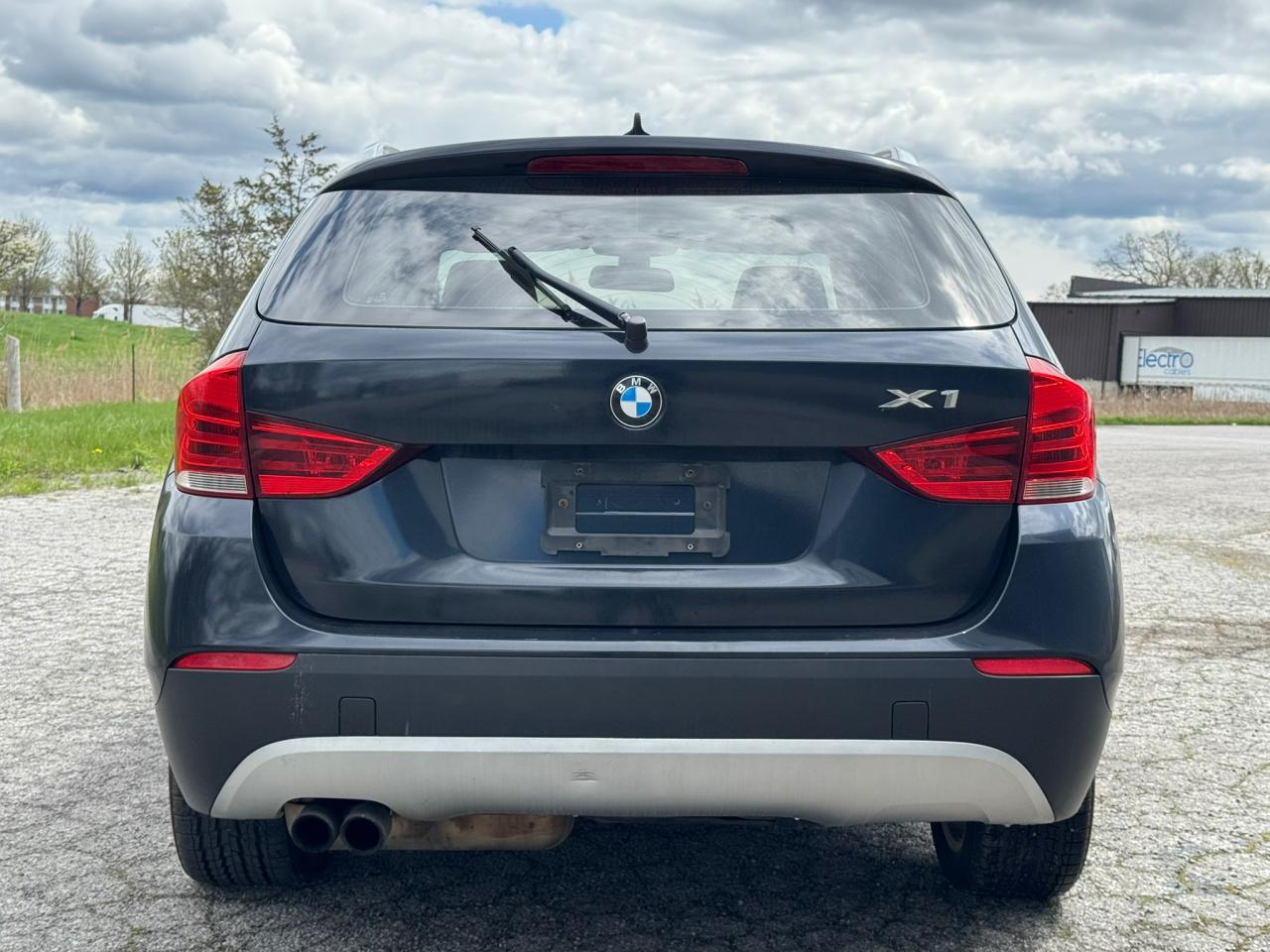 2012 BMW X1 XDRIVE28I | NAV | LEATHER | PANO | HTD STEERING | Photo3