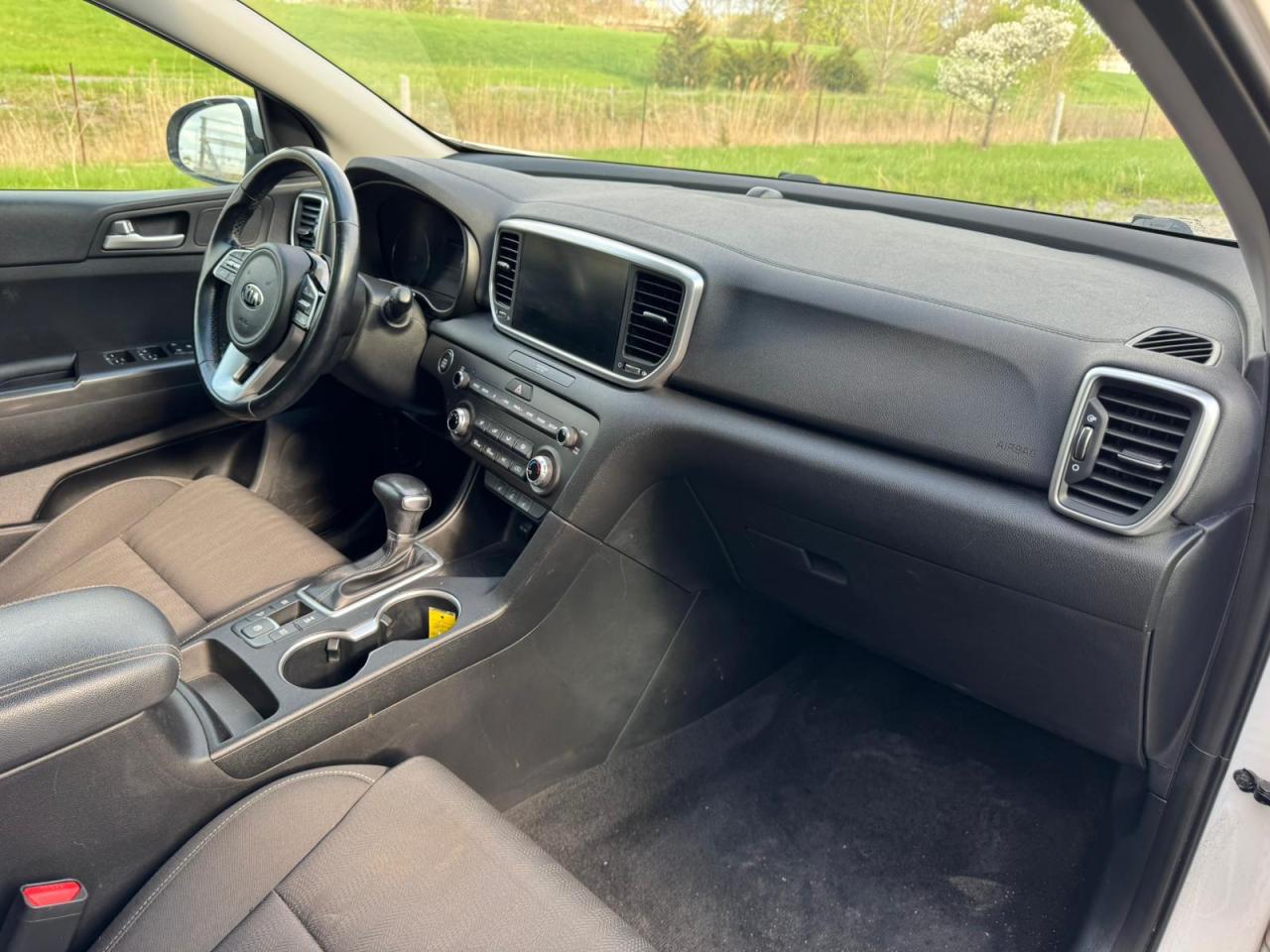 2020 Kia Sportage EX AWD | CLEAN CARFAX | ONE OWNER | PANO | CARPLAY Photo6