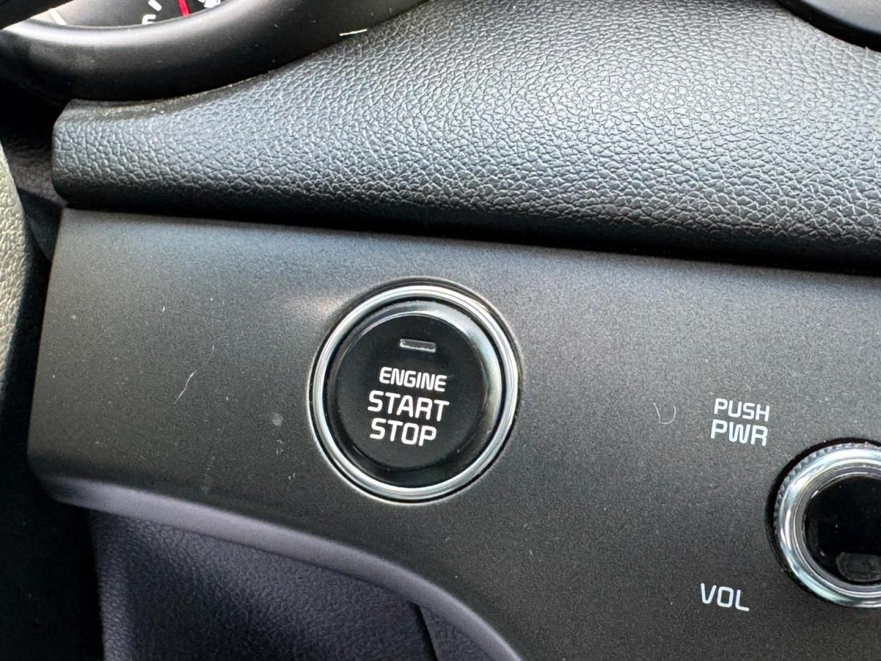 2020 Kia Sportage EX AWD | CLEAN CARFAX | ONE OWNER | PANO | CARPLAY Photo38