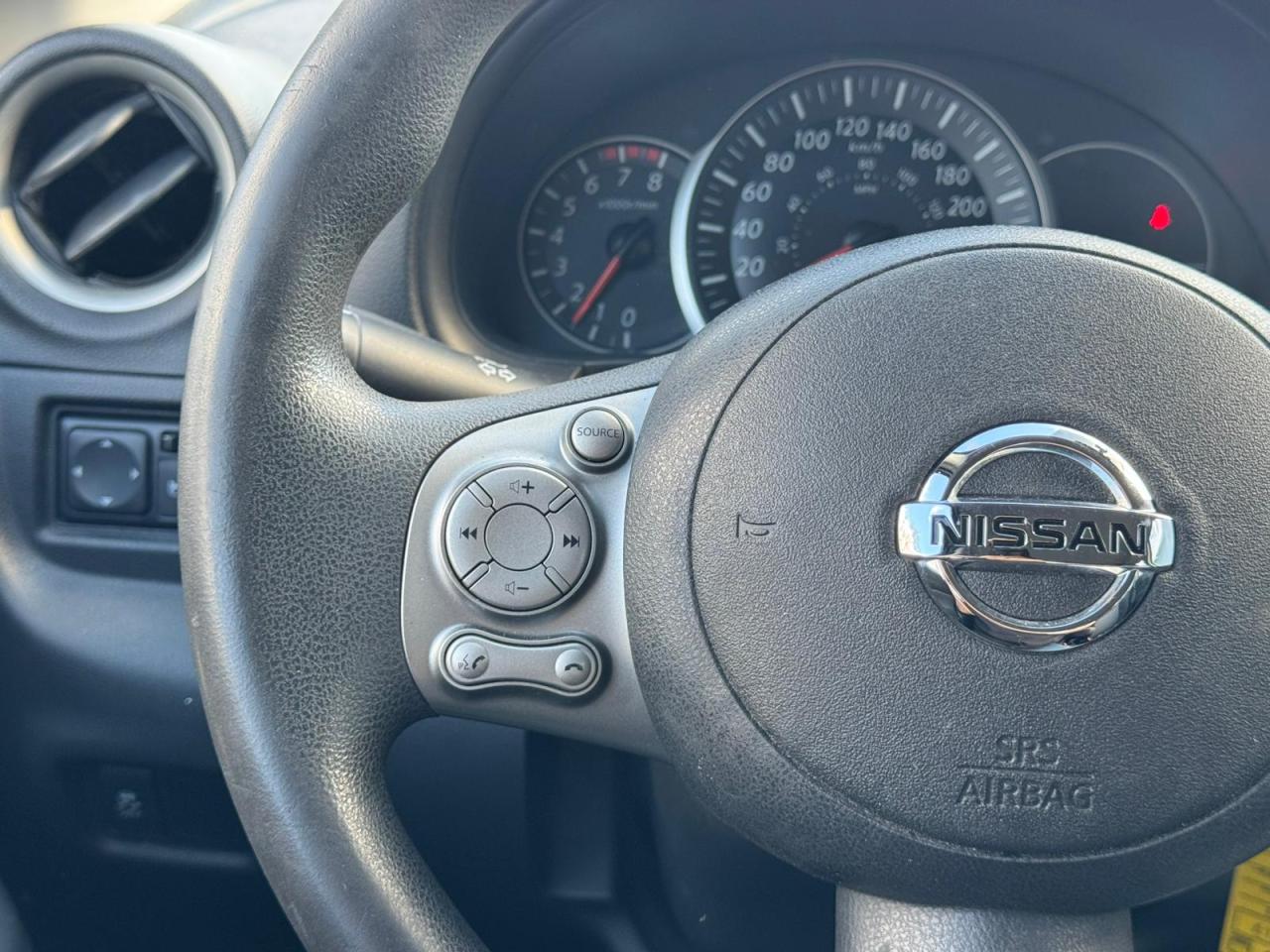 2017 Nissan Micra S | AUTO | CLEAN CARFAX | SERVICE RECORDS Photo26