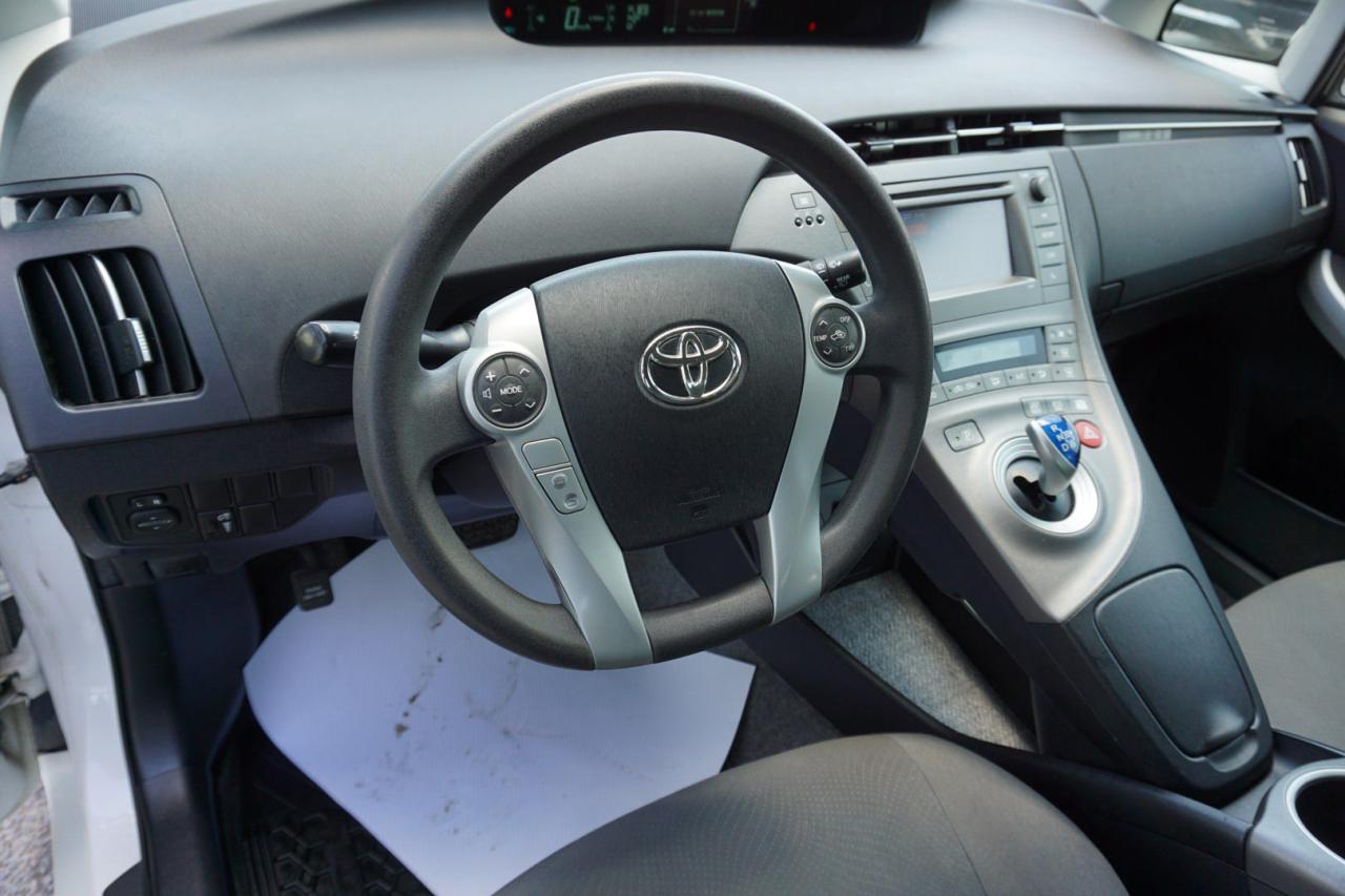 2013 Toyota Prius IV CERTIFIED *1 OWNER* *LOW KMS* CAMERA BLUETOOTH CRUISE CONTROL - Photo #9