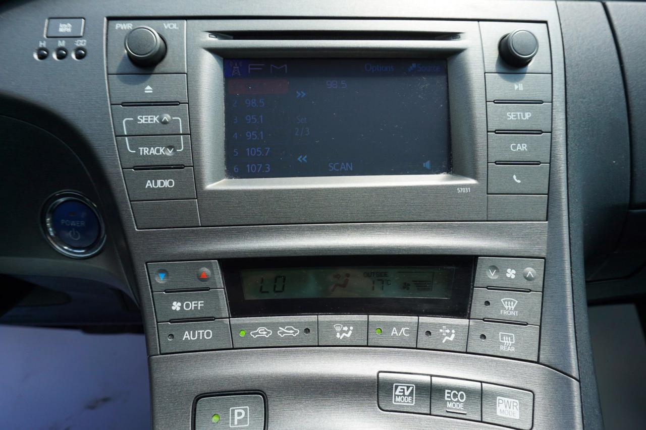 2013 Toyota Prius IV CERTIFIED *1 OWNER* *LOW KMS* CAMERA BLUETOOTH CRUISE CONTROL - Photo #22
