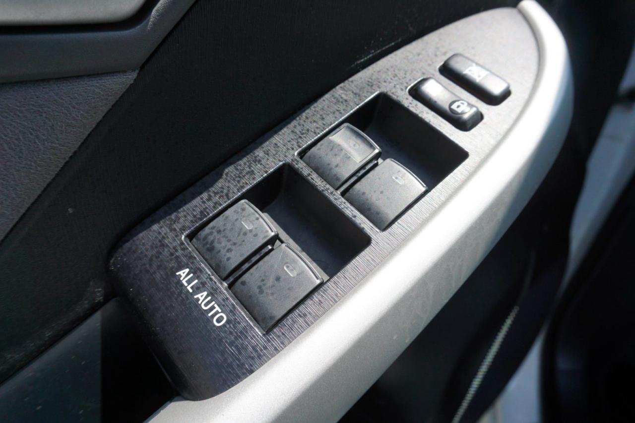 2013 Toyota Prius IV CERTIFIED *1 OWNER* *LOW KMS* CAMERA BLUETOOTH CRUISE CONTROL - Photo #25