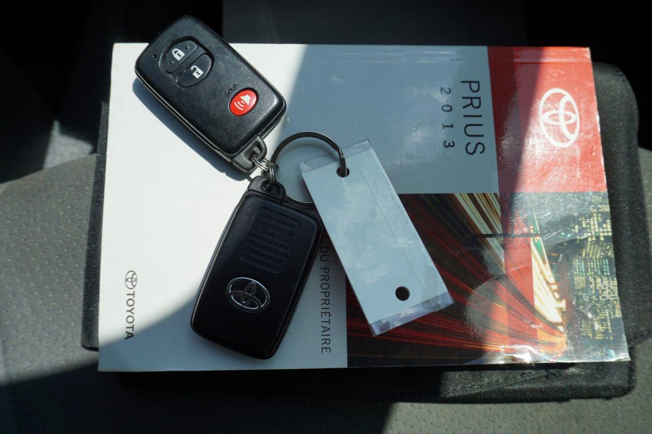 2013 Toyota Prius IV CERTIFIED *1 OWNER* *LOW KMS* CAMERA BLUETOOTH CRUISE CONTROL - Photo #33