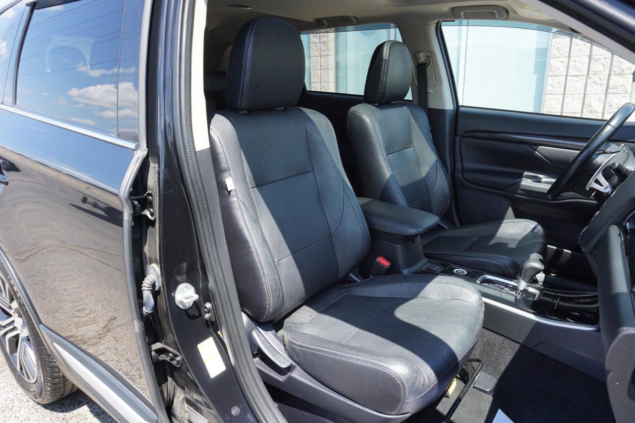 2017 Mitsubishi Outlander GT S-AWC V6 CERTIFIED *7 SEATS*ACCIDENT FREE*MITSUBISHI MAINTAIN* CAMERA BLUETOOTH LEATHER HEATED SEATS SUNROOF CRUISE ALLOYS - Photo #19