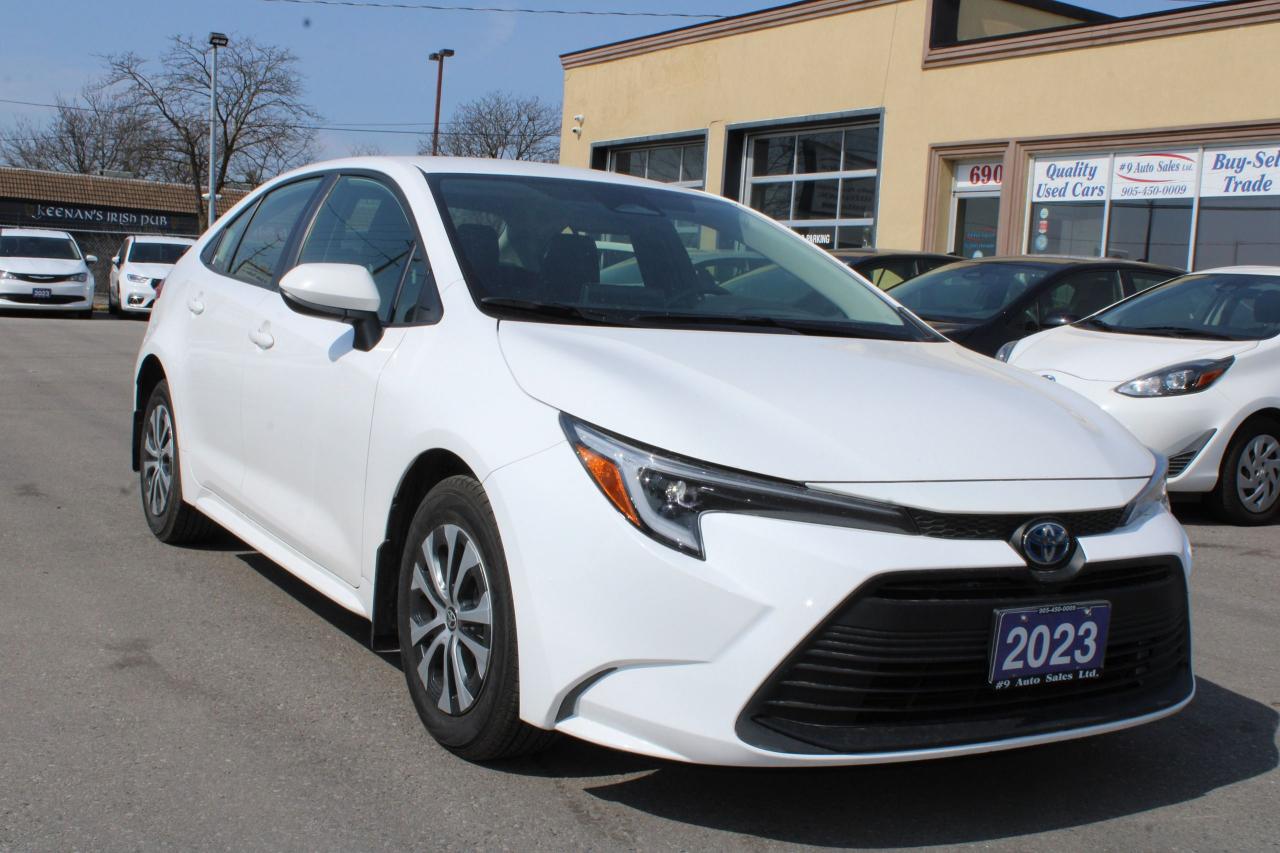 2023 Toyota Corolla Hybrid LE - Photo #1