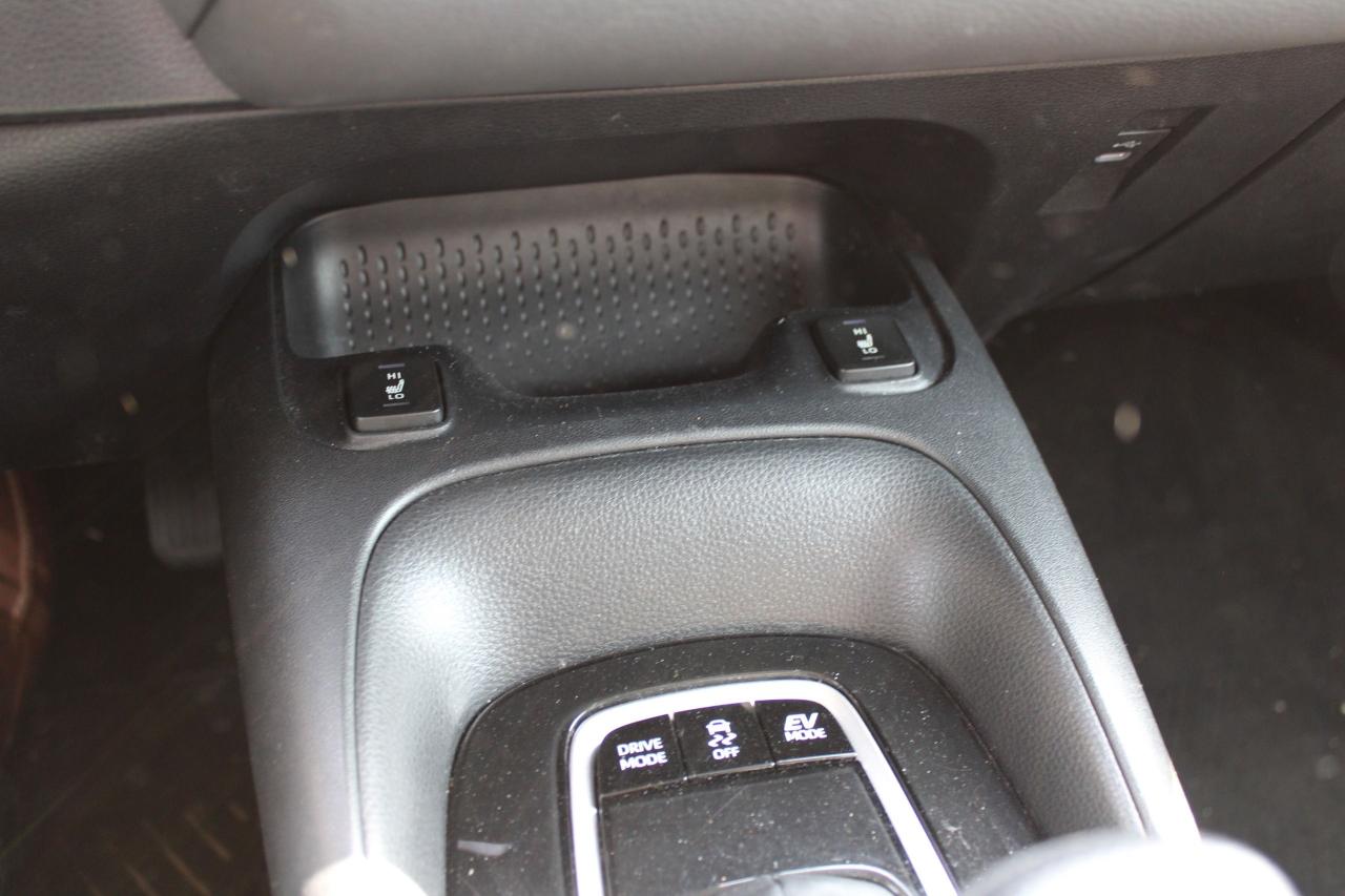 2023 Toyota Corolla Hybrid LE - Photo #8