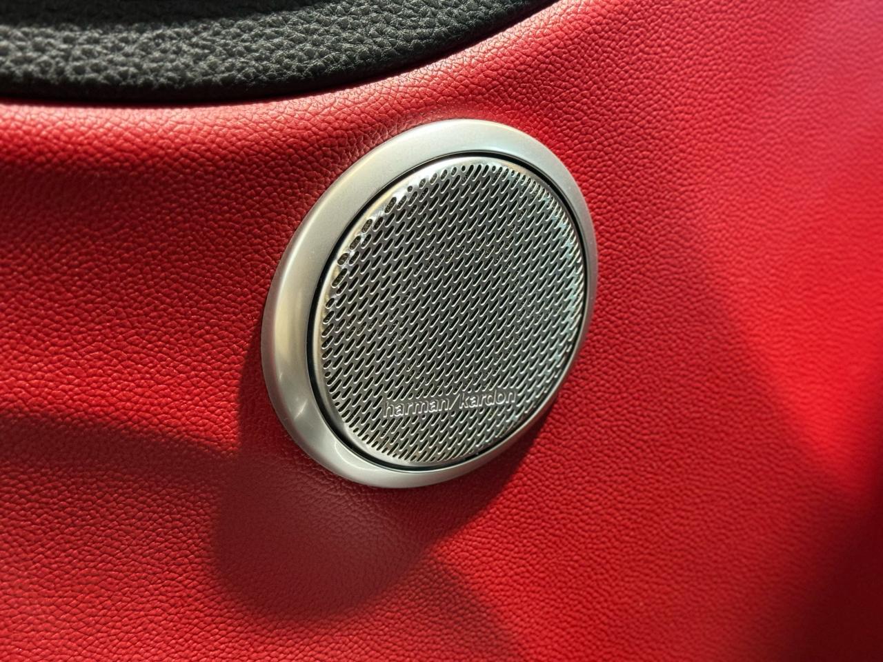 2018 Alfa Romeo Giulia TI SPORT Q4|RED INT|NAV|BACKUP|BSM|PANO|HK SOUND| - Photo #13