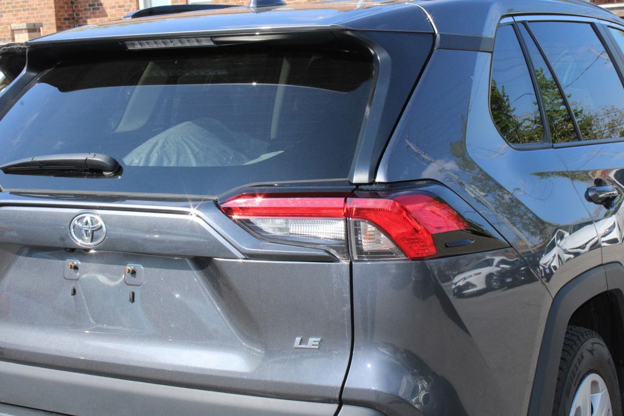 2021 Toyota RAV4 LE FWD - Photo #6